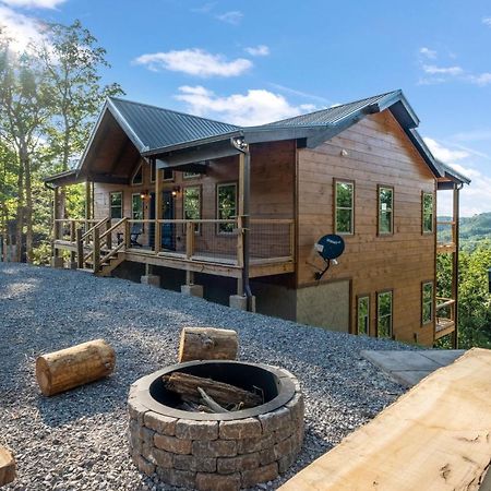 New / 3 King Suites / Sleeps12 / View / 5 Mi To Pf / Hot Tub Sevierville Exterior foto