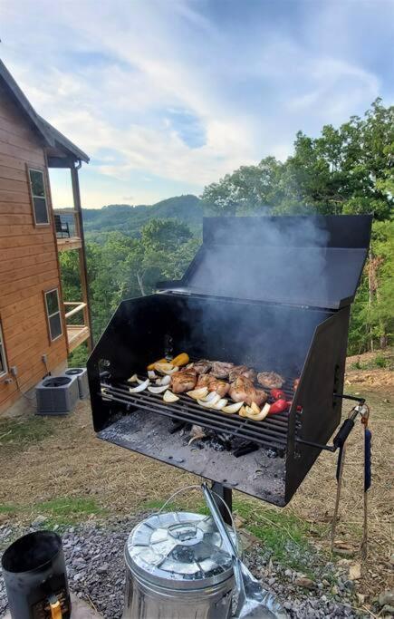 New / 3 King Suites / Sleeps12 / View / 5 Mi To Pf / Hot Tub Sevierville Exterior foto