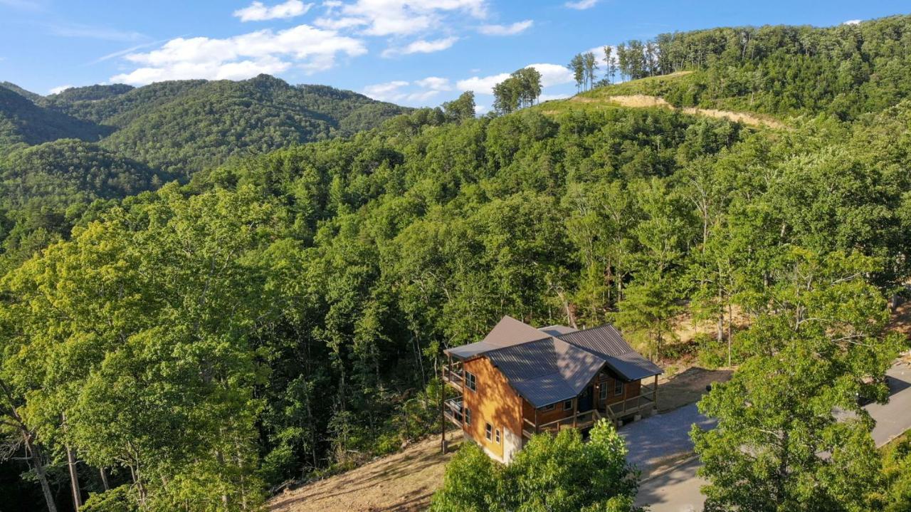 New / 3 King Suites / Sleeps12 / View / 5 Mi To Pf / Hot Tub Sevierville Exterior foto