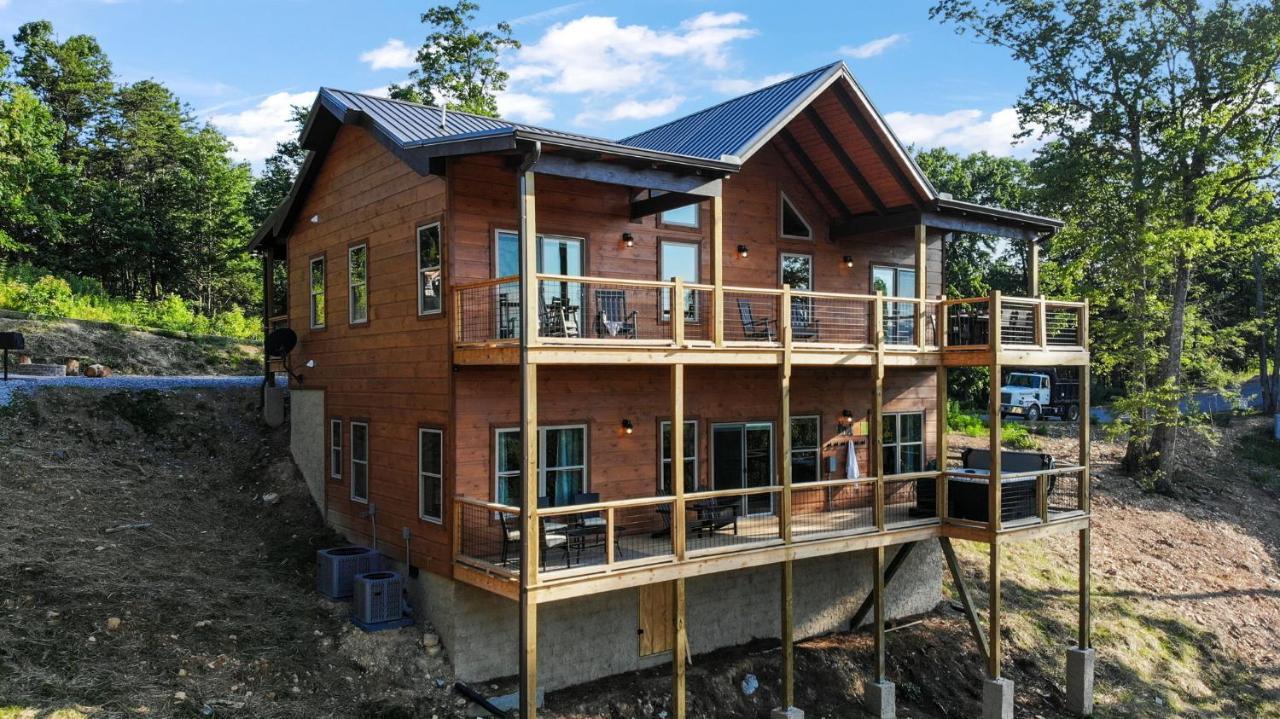 New / 3 King Suites / Sleeps12 / View / 5 Mi To Pf / Hot Tub Sevierville Exterior foto